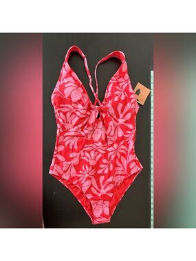 Shade & Shore Pink Leaf Print High Leg Plunge One Piece Swimsuit Size M NWT